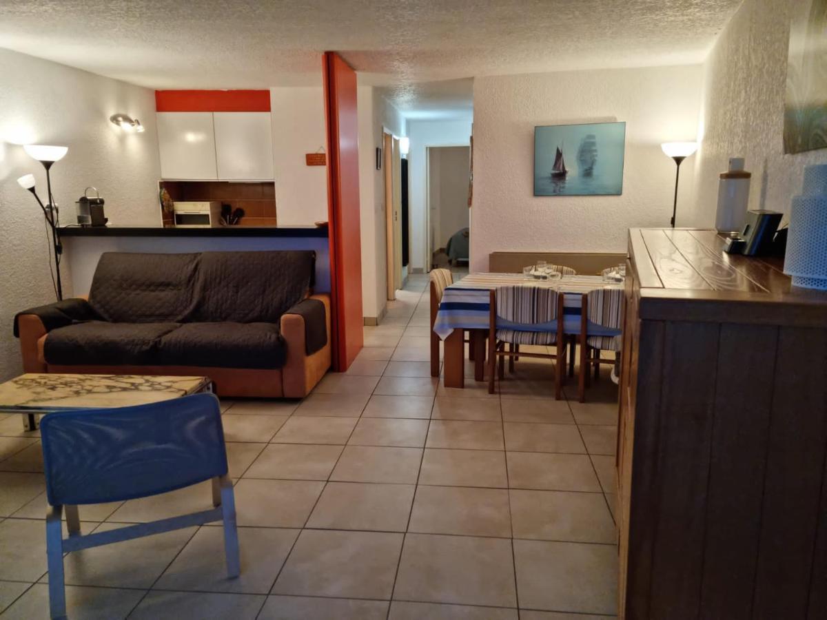 Cnn Ulysse 1 - Vue Avec Garage Apartment *